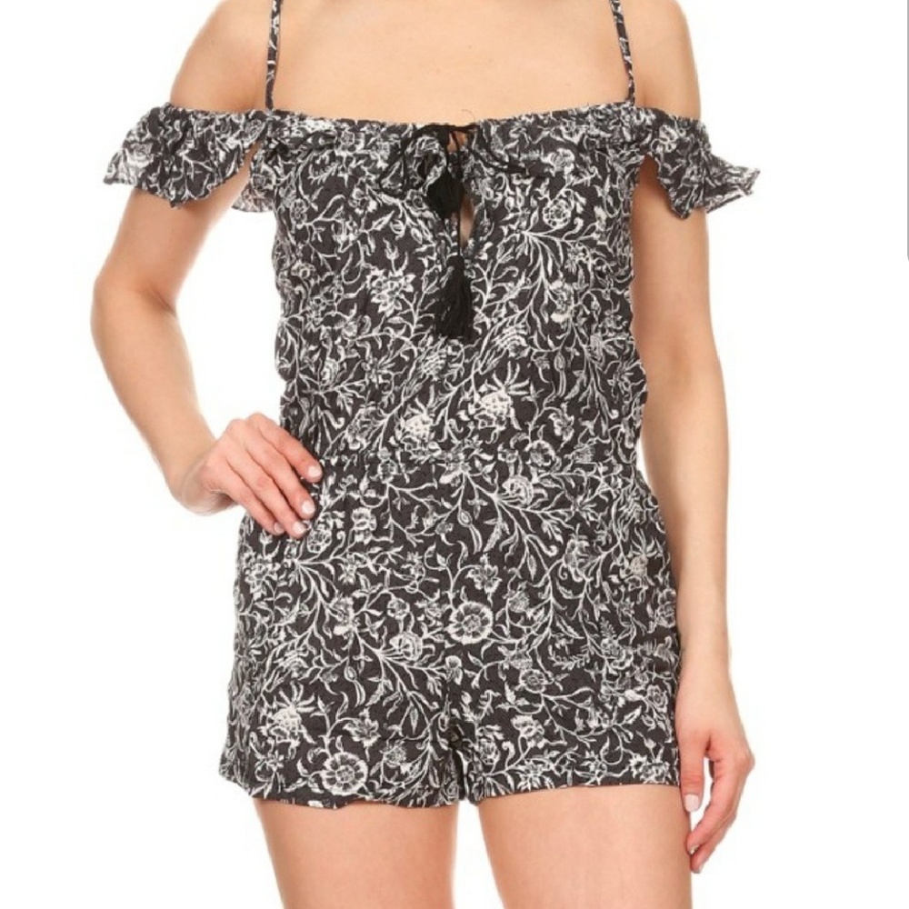Women's cold shoulder romper - Picture 4 of 6